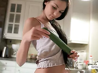 Yeni sezon porno blowjib  resmi