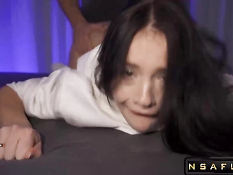 sarışın kız porno yıldızı olmak isteyor sikişi resmi